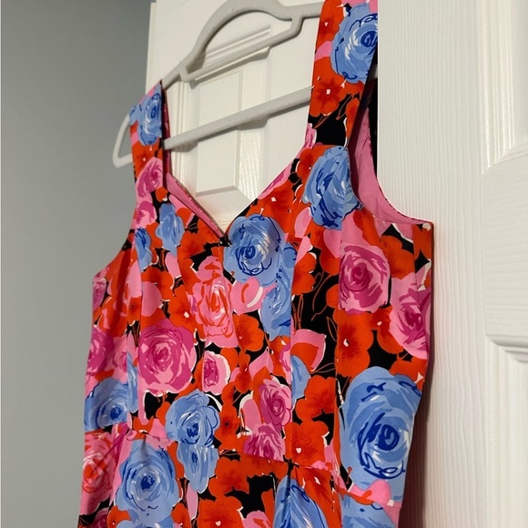Madison Studio Flower Dress - Picture 7 of 12